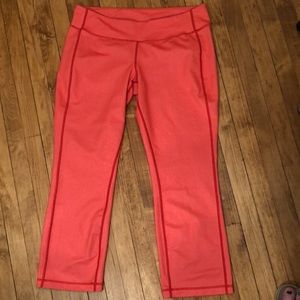 Lululemon Coral Wunder Under Crop 21”
